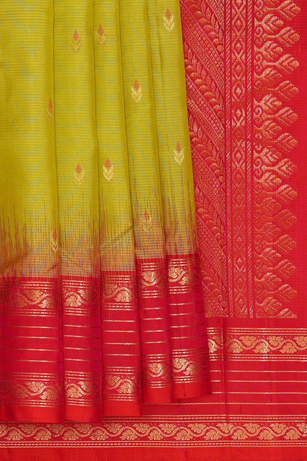 Image of Kanchipattu Yellowish Green Brocade Saree